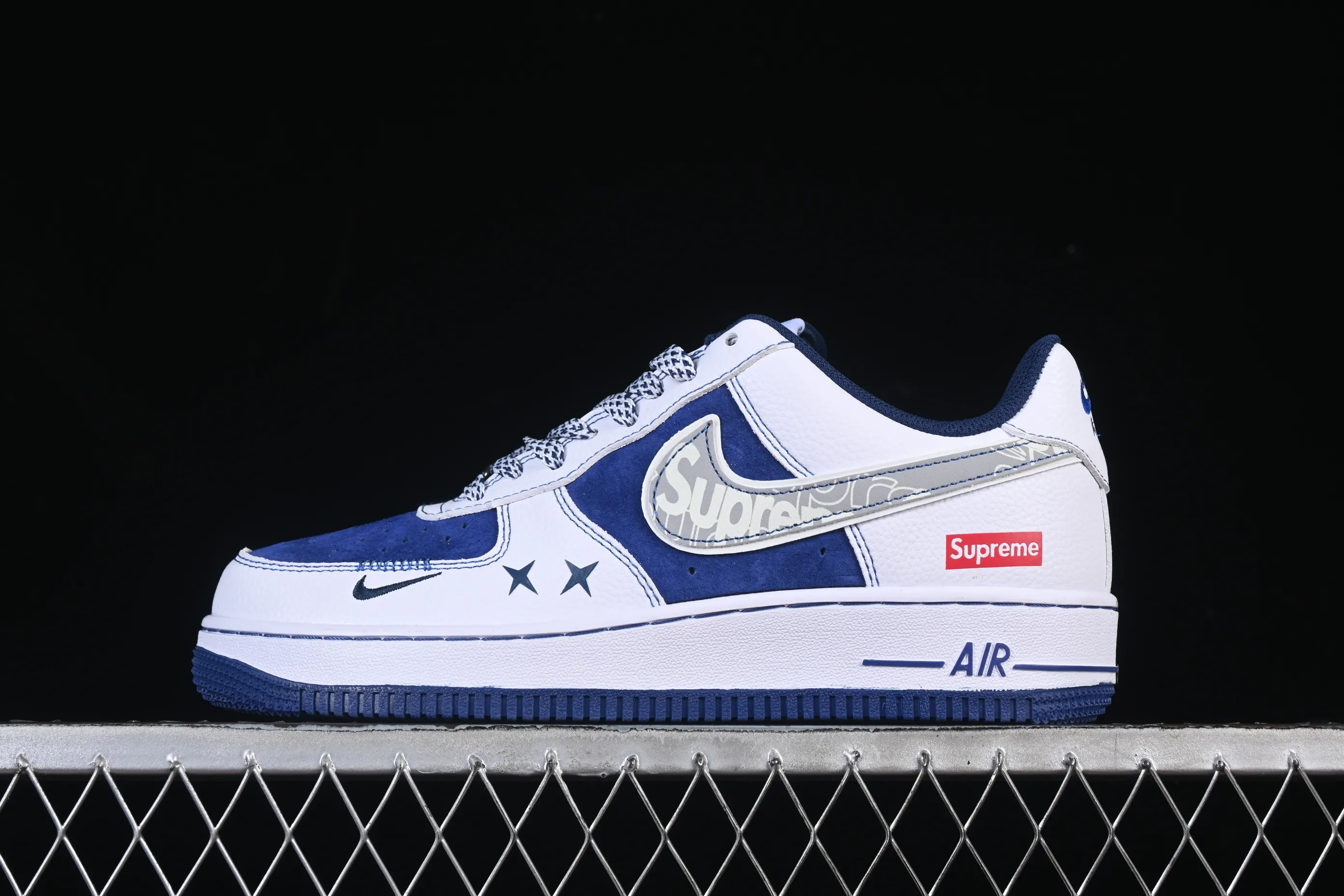 All categories Nk Air Force 1 Air Force series Nk Air Force 1 Low Air Force low top Nike Air Force 1'07 Low Supreme joint gray hook blue pig eight Air Force 1 low top casual sneakers XZ6188-187